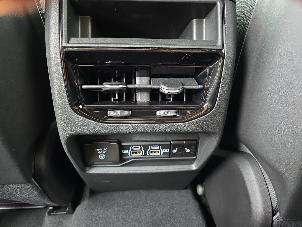 2025 Jeep Grand Cherokee GRAND CHEROKEE OVERLAND 4X4