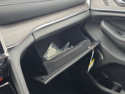 2025 Jeep Grand Cherokee GRAND CHEROKEE OVERLAND 4X4