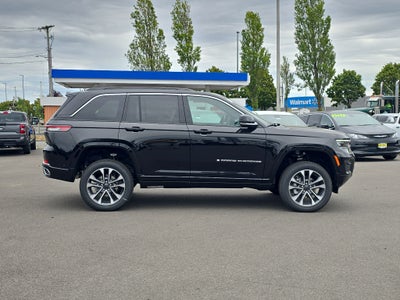 2025 Jeep Grand Cherokee GRAND CHEROKEE OVERLAND 4X4