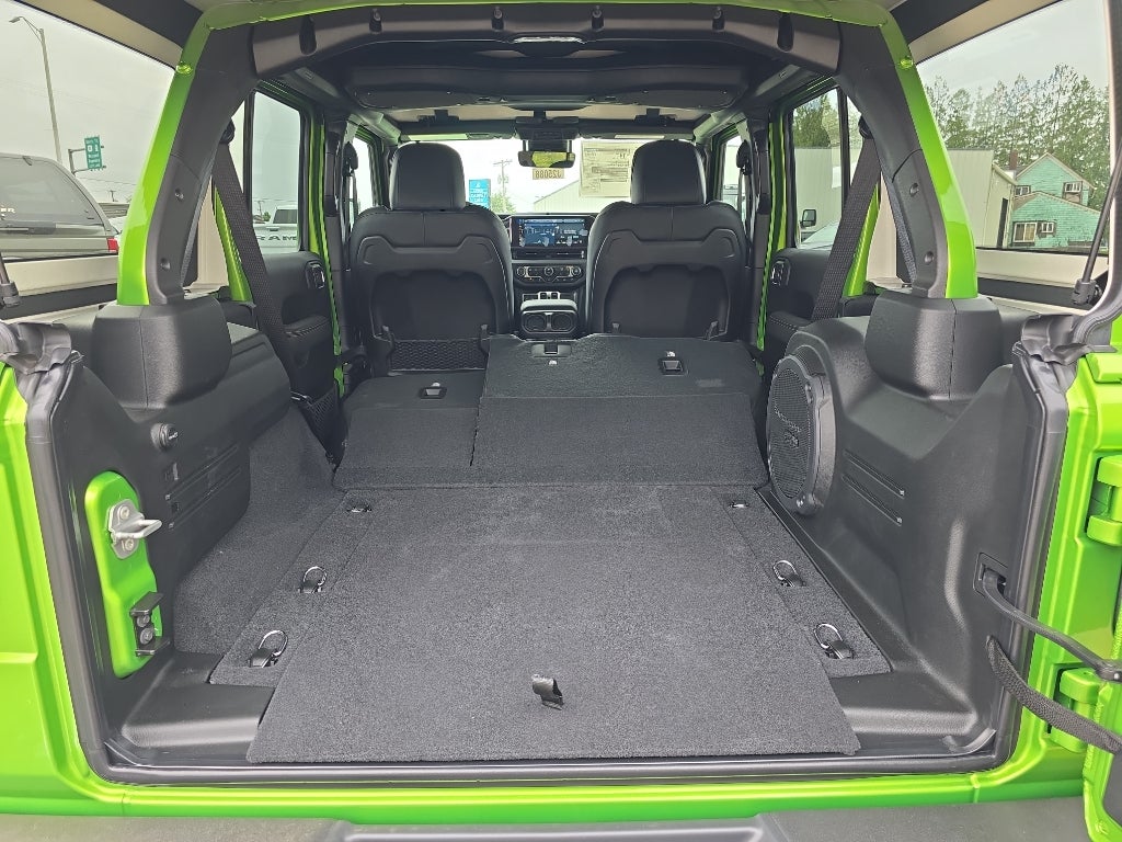 2025 Jeep Wrangler WRANGLER 4-DOOR RUBICON 392