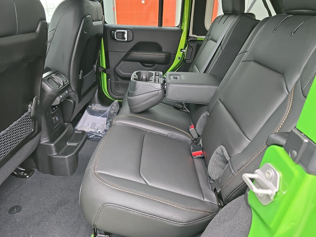 2025 Jeep Wrangler WRANGLER 4-DOOR RUBICON 392