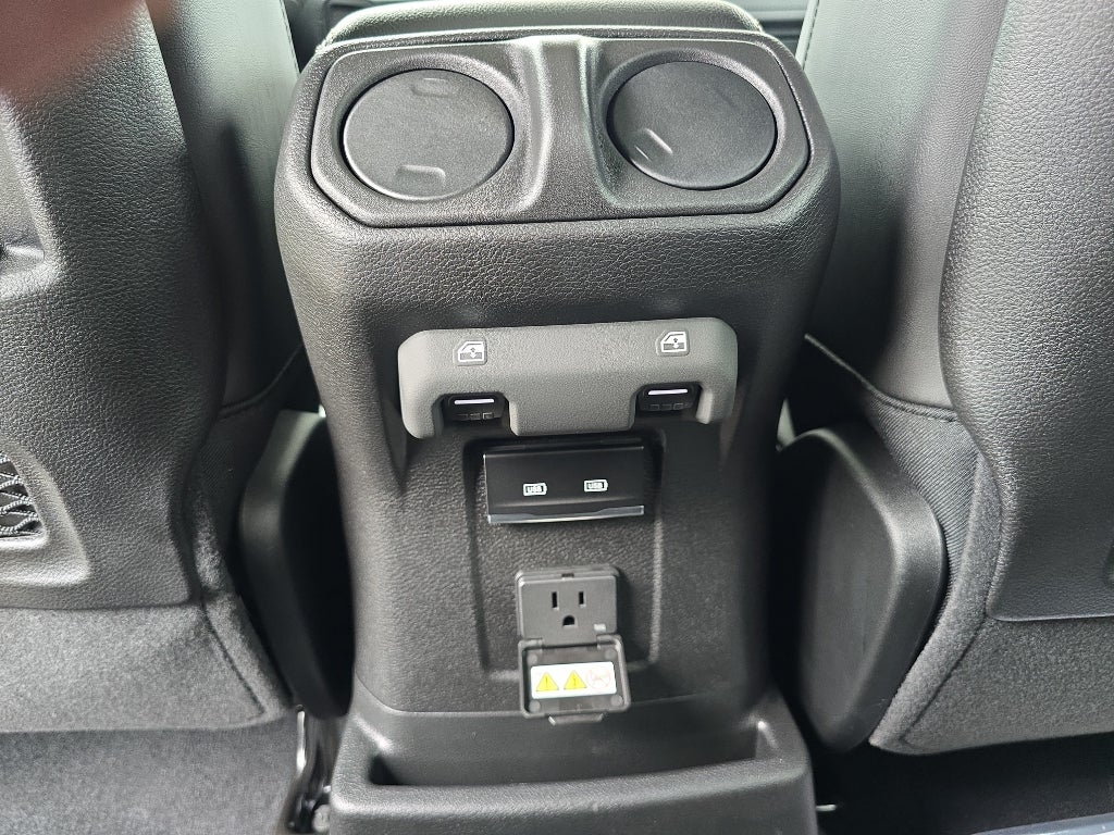 2025 Jeep Wrangler WRANGLER 4-DOOR RUBICON 392