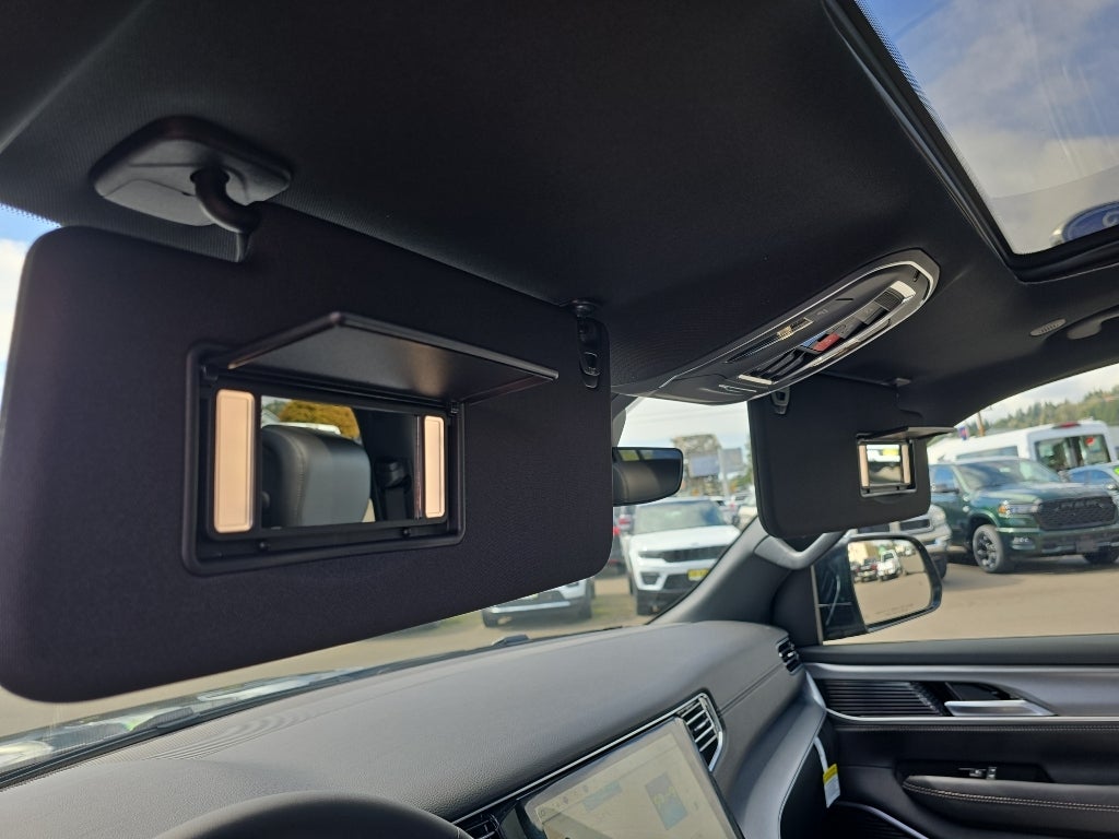 2026 Jeep Grand Wagoneer GRAND WAGONEER UPLAND 4X4