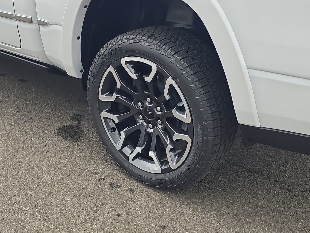 2026 RAM Ram 1500 RAM 1500 LIMITED CREW CAB 4X4 5'7' BOX