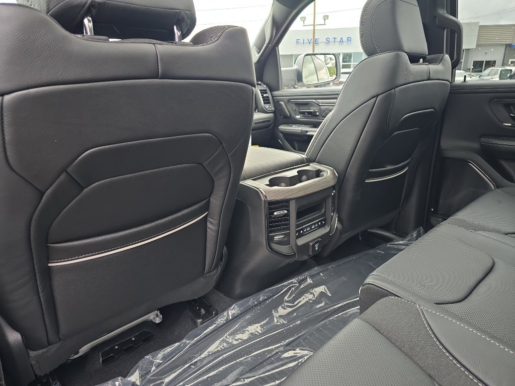 2026 RAM Ram 1500 RAM 1500 LIMITED CREW CAB 4X4 5'7' BOX