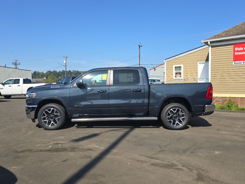 2025 RAM Ram 1500 RAM 1500 LARAMIE CREW CAB 4X4 5'7' BOX