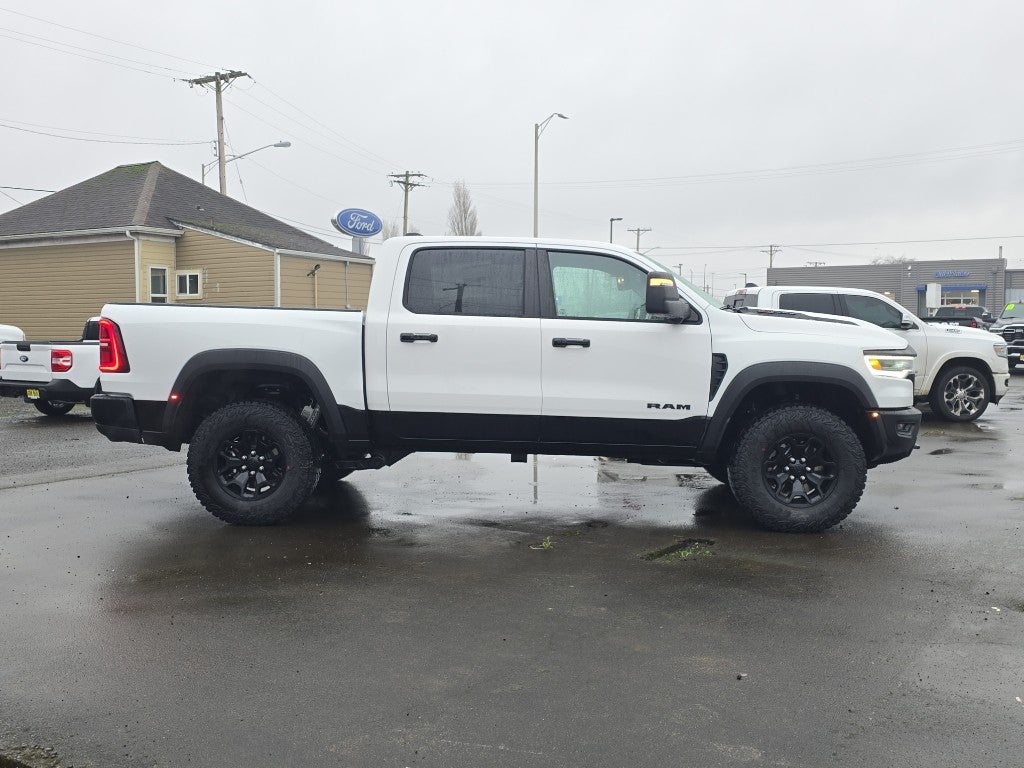 2026 RAM Ram 1500 RAM 1500 RHO CREW CAB 4X4 5'7' BOX