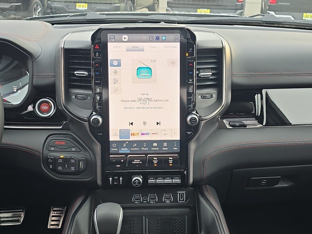 2026 RAM Ram 1500 RAM 1500 RHO CREW CAB 4X4 5'7' BOX