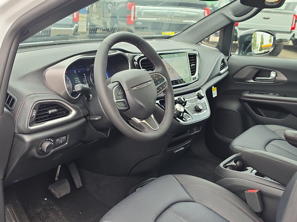2027 Chrysler Pacifica PACIFICA SELECT