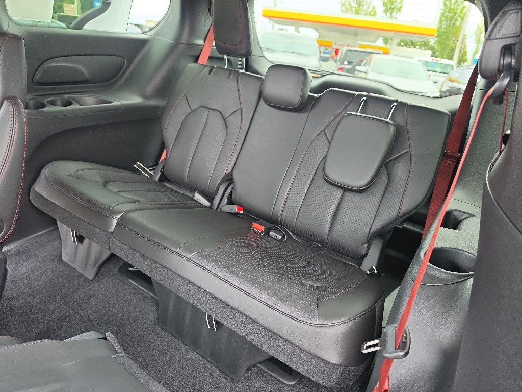 2027 Chrysler Pacifica PACIFICA SELECT