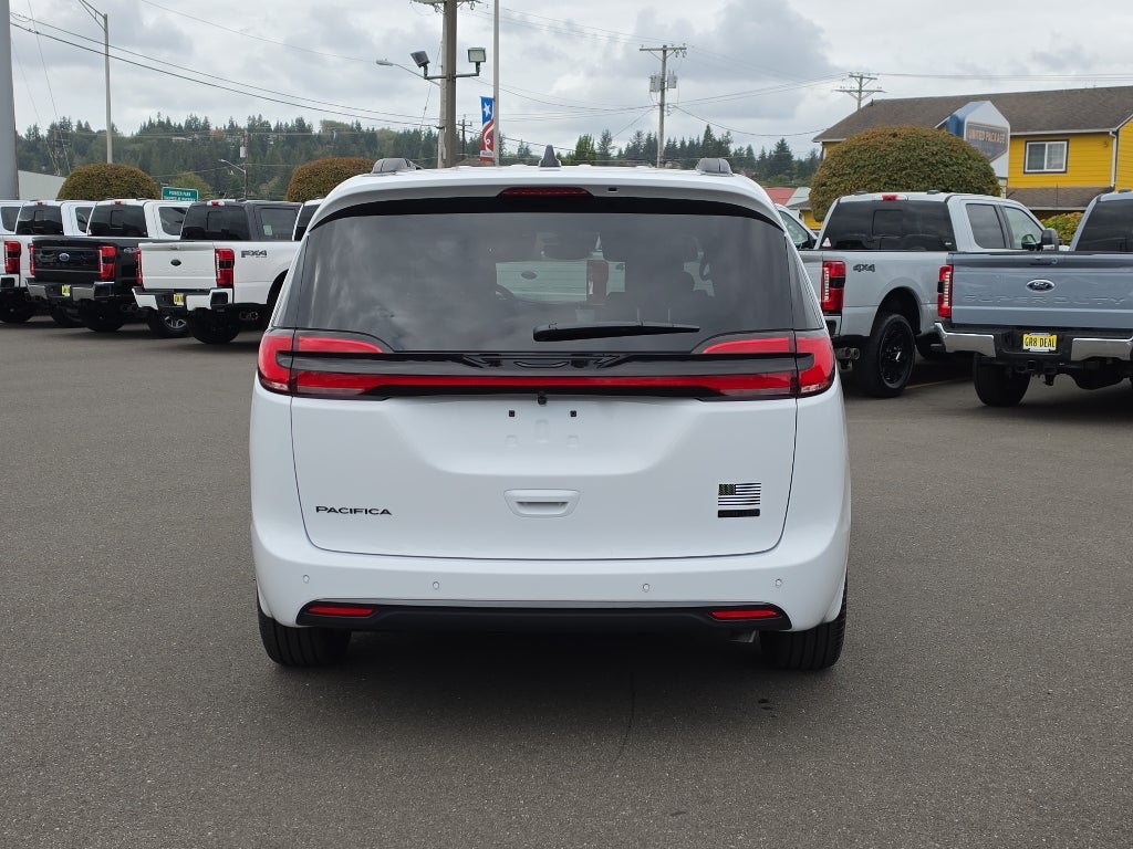 2027 Chrysler Pacifica PACIFICA SELECT