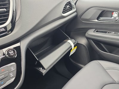 2025 Chrysler Voyager VOYAGER LX