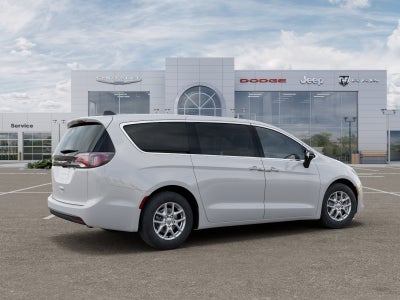 2025 Chrysler Voyager VOYAGER LX