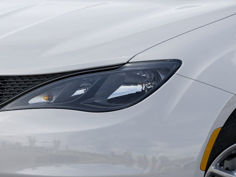 2025 Chrysler Voyager VOYAGER LX