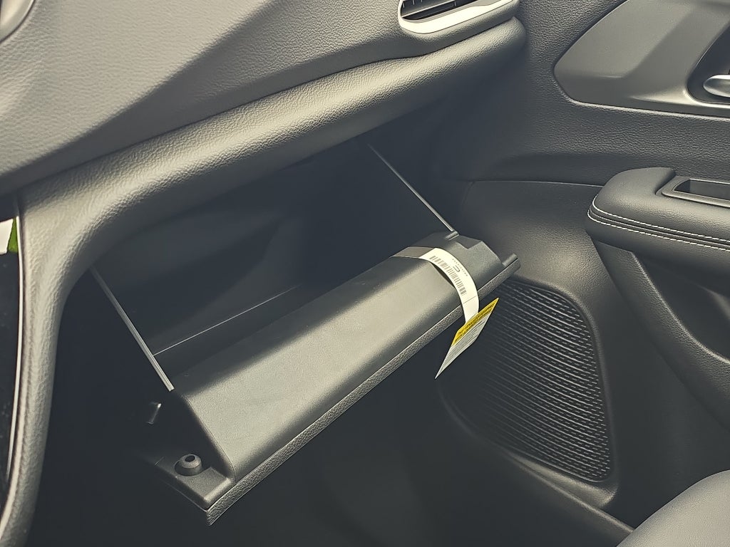 2025 Chrysler Voyager VOYAGER LX