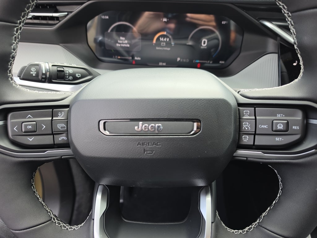 2026 Jeep Cherokee CHEROKEE LAREDO 4X4
