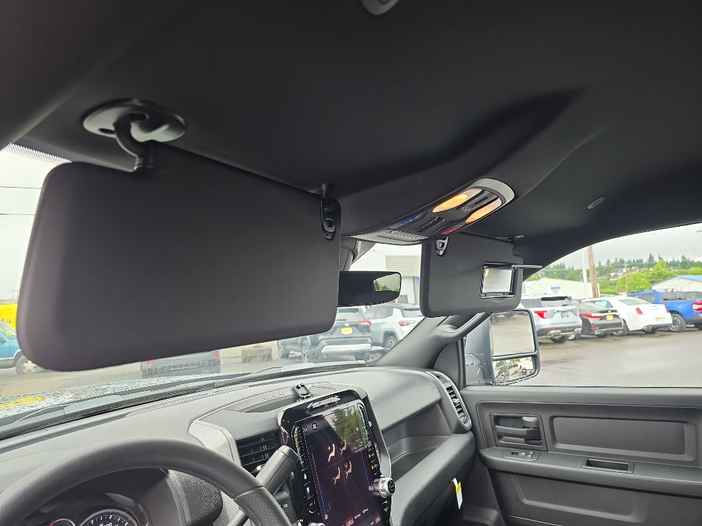 2025 RAM Ram 3500 RAM 3500 TRADESMAN CREW CAB 4X4 8' BOX