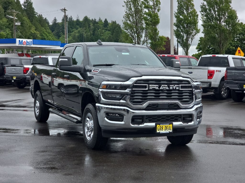 2025 RAM Ram 3500 RAM 3500 TRADESMAN CREW CAB 4X4 8' BOX