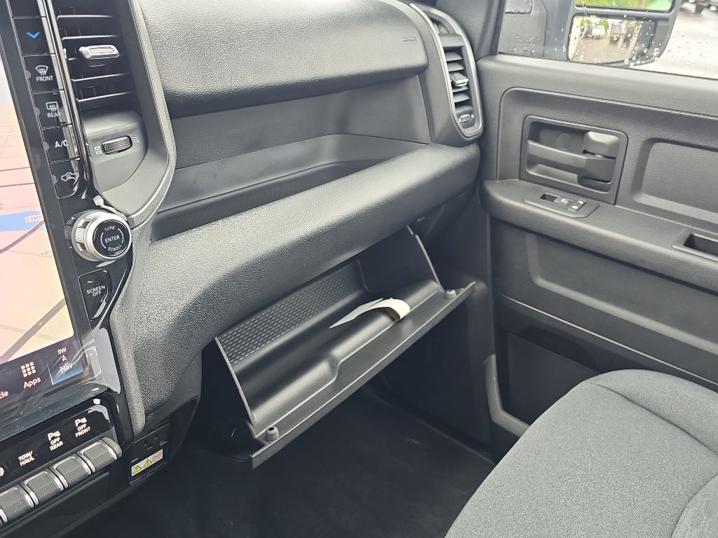 2025 RAM Ram 3500 RAM 3500 TRADESMAN CREW CAB 4X4 8' BOX