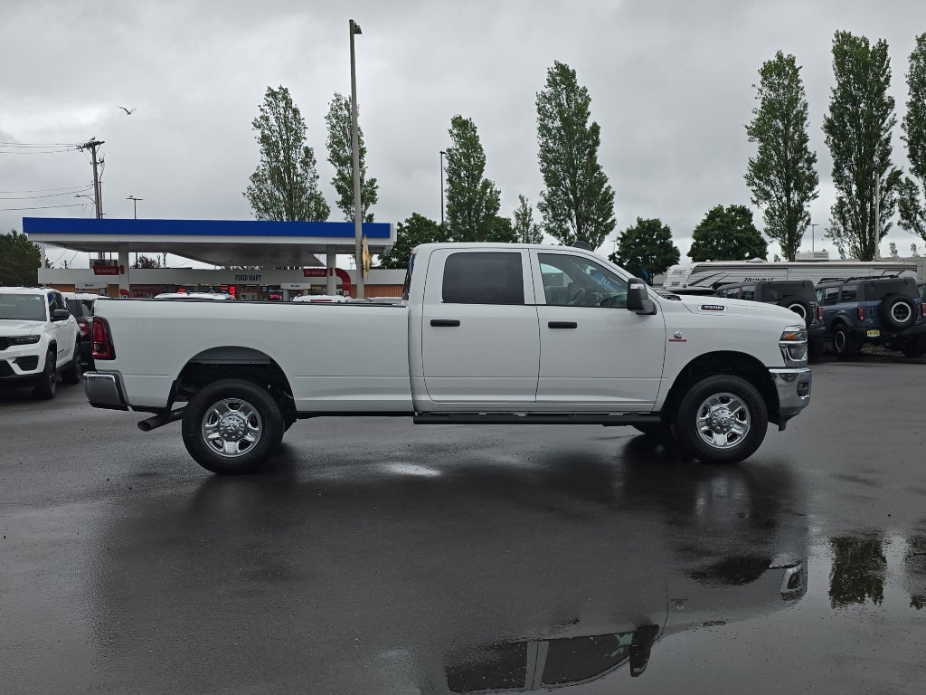 2025 RAM Ram 3500 RAM 3500 TRADESMAN CREW CAB 4X4 8' BOX