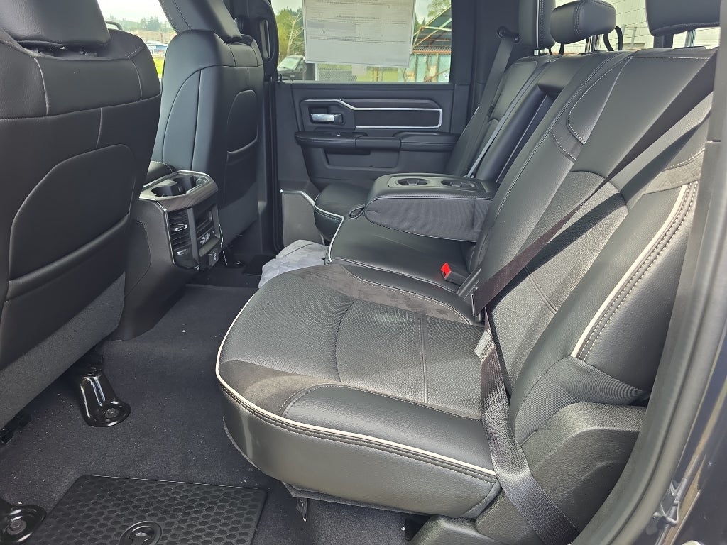 2026 RAM Ram 3500 RAM 3500 LARAMIE CREW CAB 4X4 8' BOX