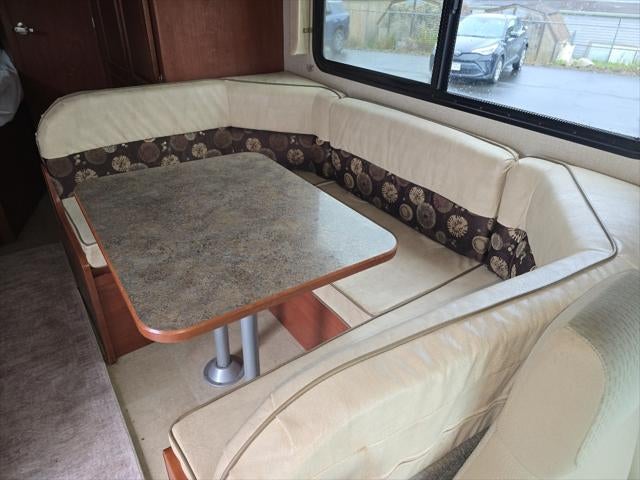 2014 Ford Econoline E350 Super Duty Base