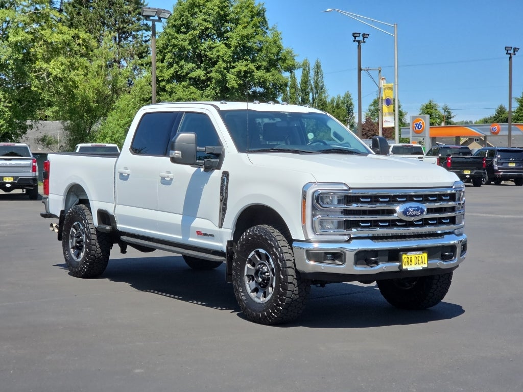 2023 Ford F-350 Super Duty LARIAT
