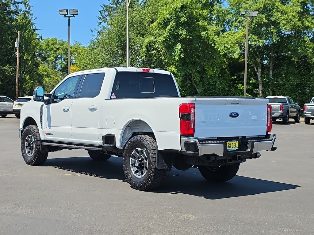 2023 Ford F-350 Super Duty LARIAT