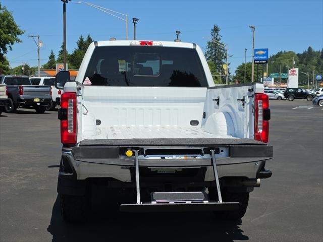 2023 Ford F-350 Super Duty LARIAT