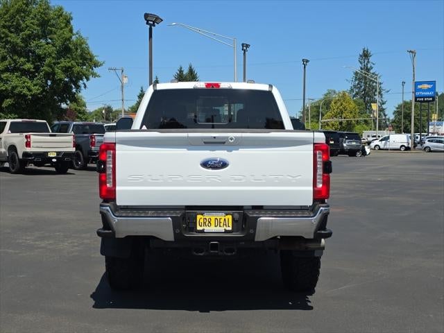 2023 Ford F-350 Super Duty LARIAT