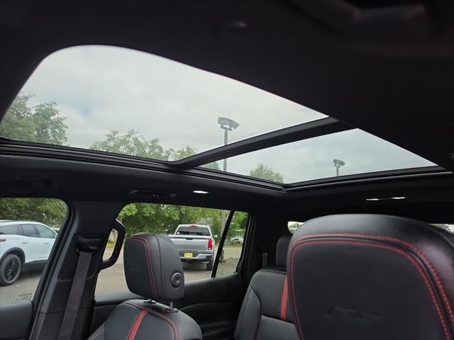 2024 Chevrolet Traverse FWD RS