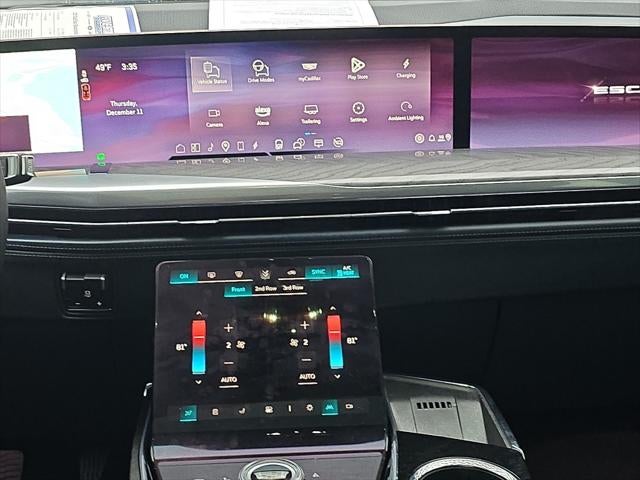 2025 Cadillac ESCALADE IQ Sport 2