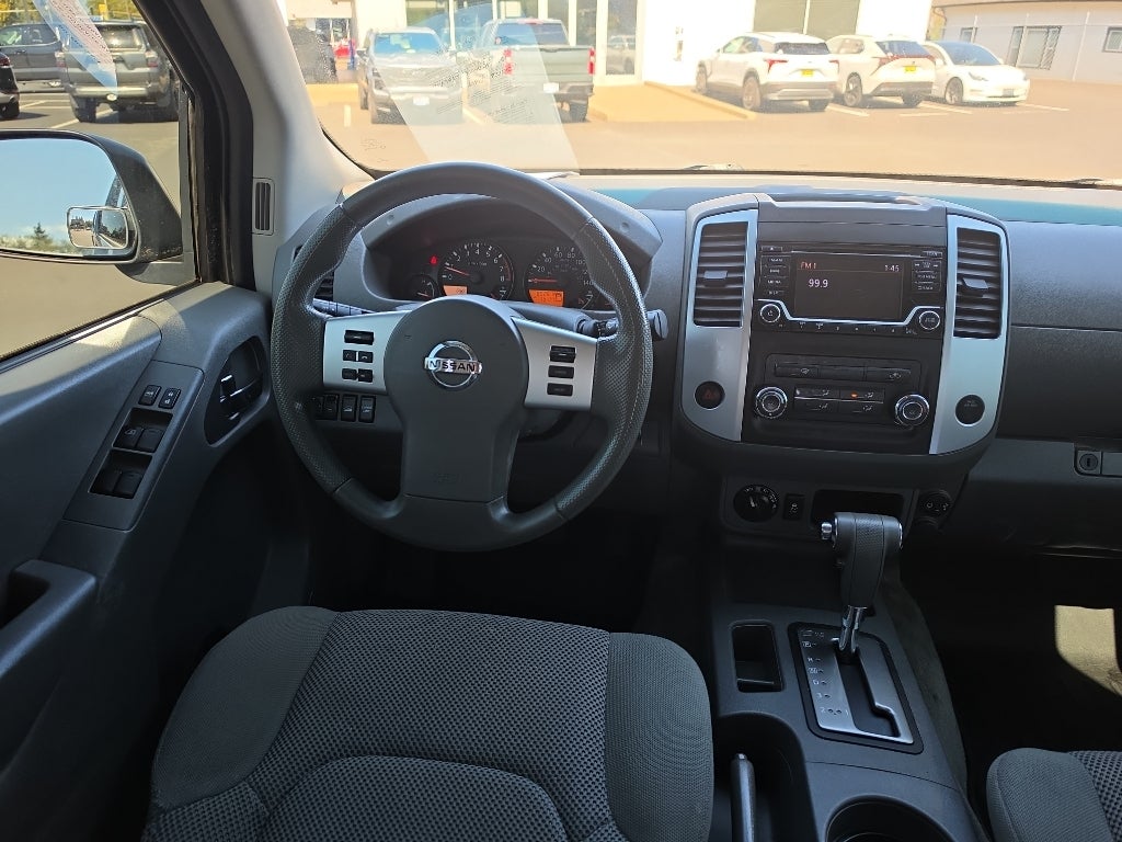 2017 Nissan Frontier SV V6