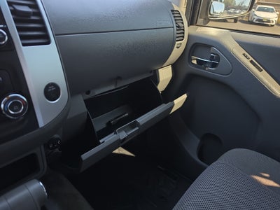 2017 Nissan Frontier SV V6