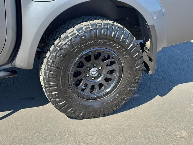 2017 Nissan Frontier SV V6