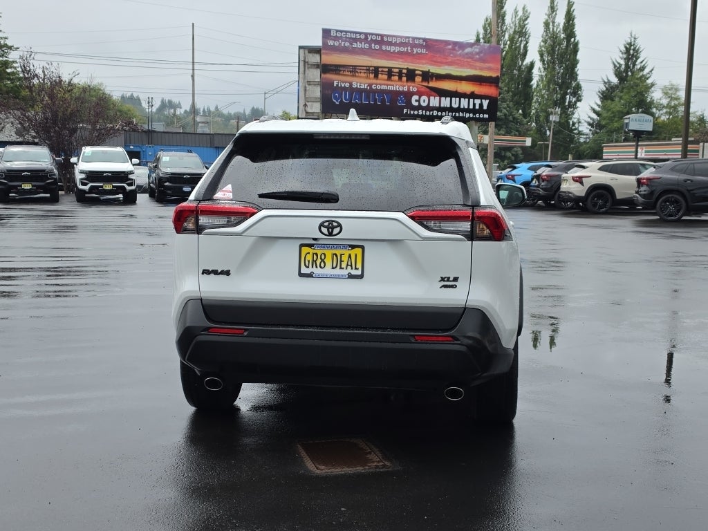 2023 Toyota RAV4 XLE Premium