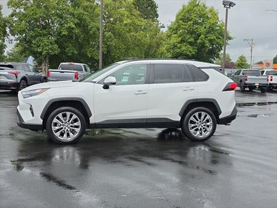 2023 Toyota RAV4 XLE Premium