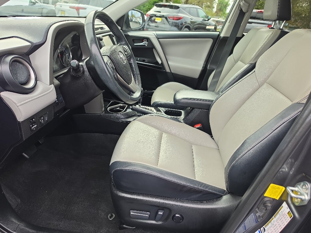 2017 Toyota RAV4 Limited