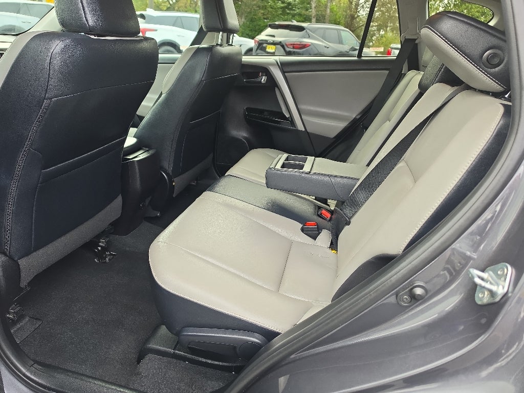 2017 Toyota RAV4 Limited