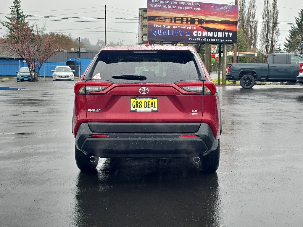 2024 Toyota RAV4 LE