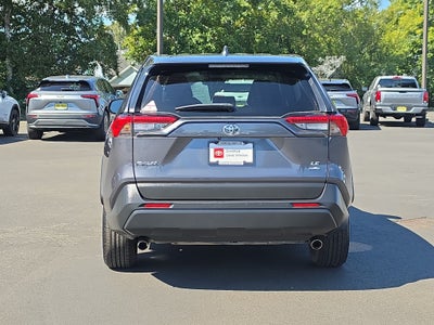 2025 Toyota RAV4 LE