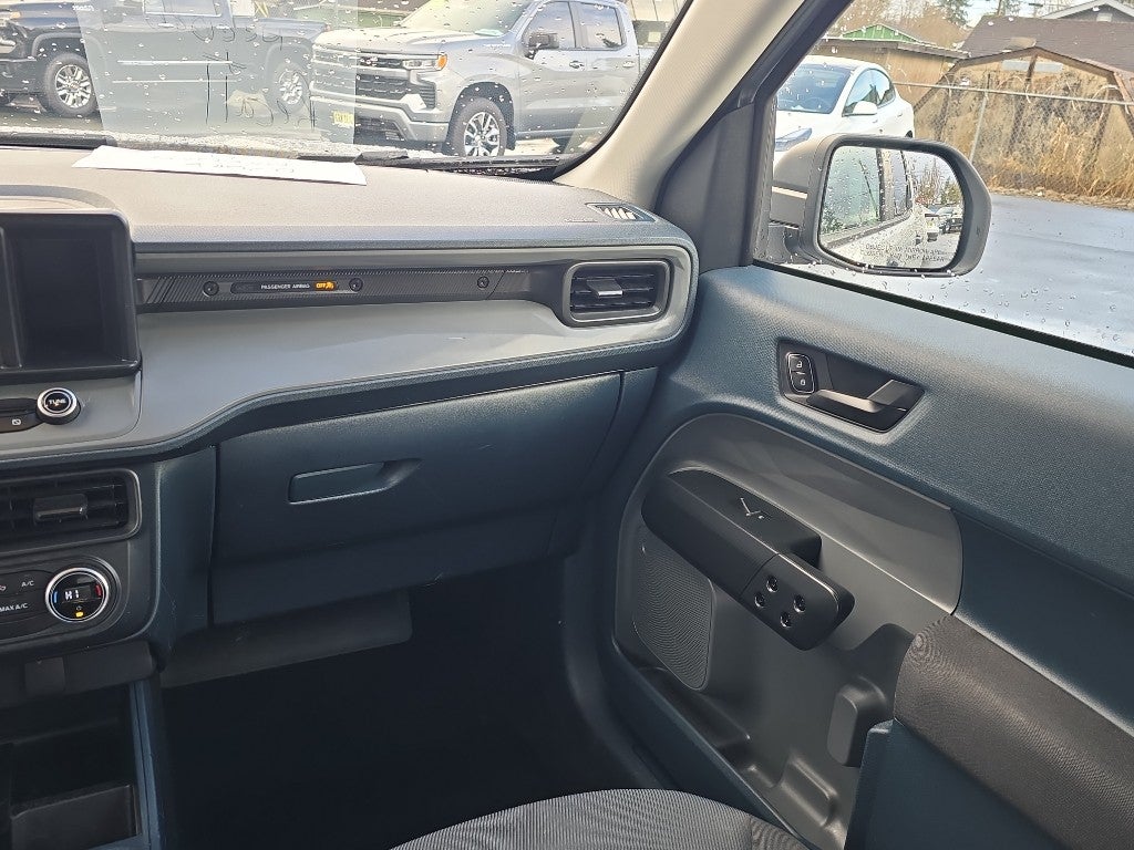 2022 Ford Maverick XL