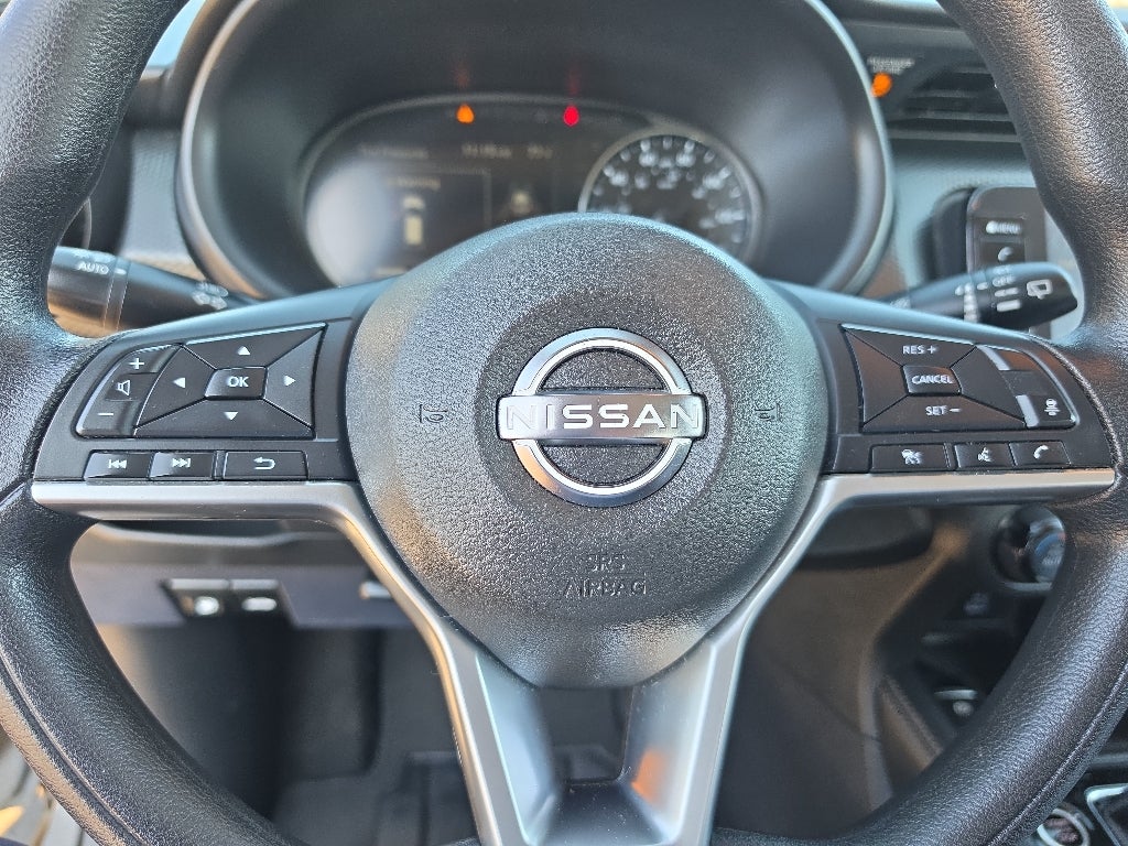 2022 Nissan Kicks SV