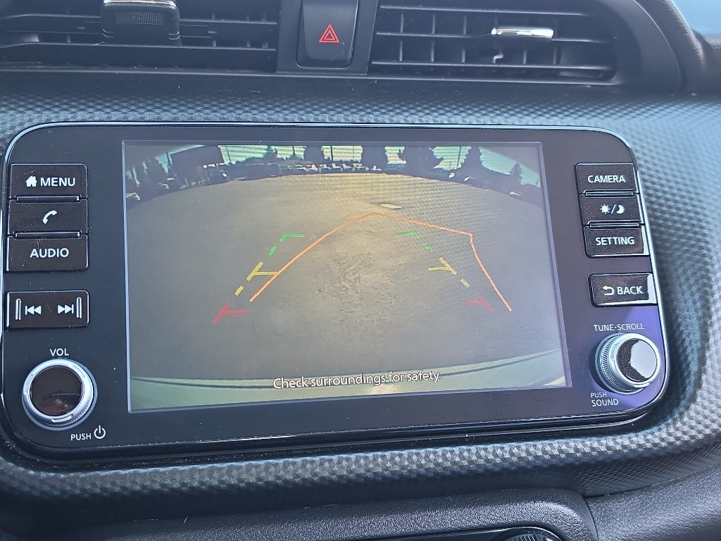 2022 Nissan Kicks SV