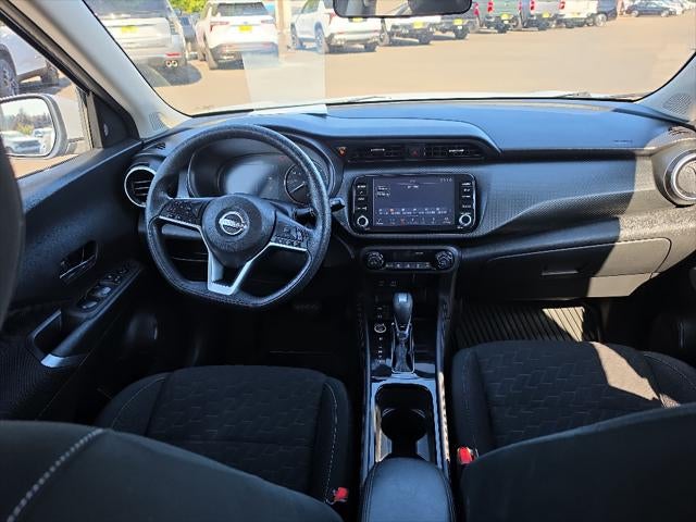 2022 Nissan Kicks SV