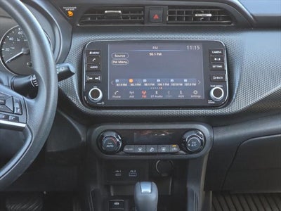 2022 Nissan Kicks SV