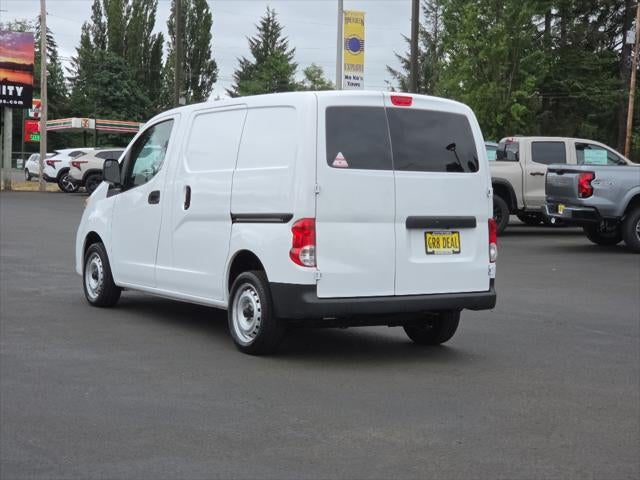 2021 Nissan NV200 S