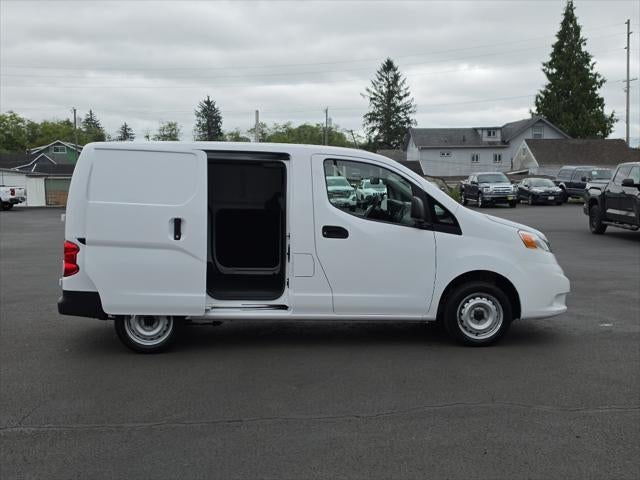 2021 Nissan NV200 S