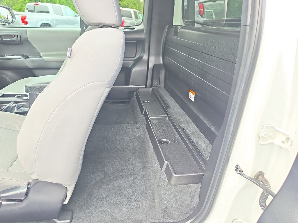 2023 Toyota Tacoma SR