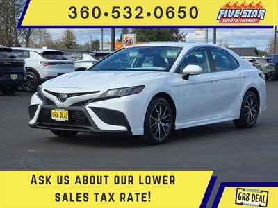 2022 Toyota Camry SE